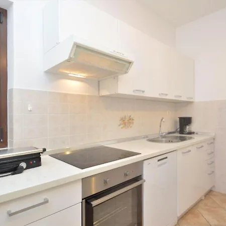 Kristina By Interhome Holiday home Visnjan