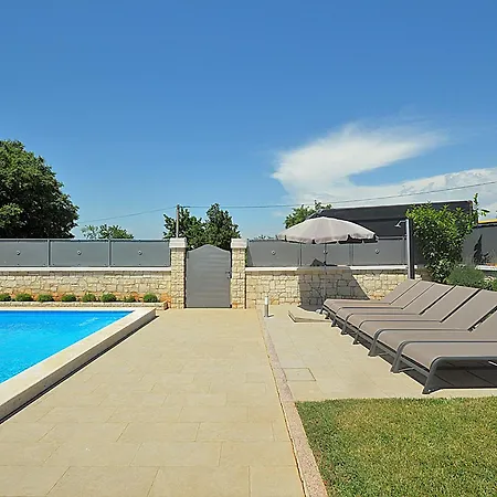 Holiday home Kristina By Interhome