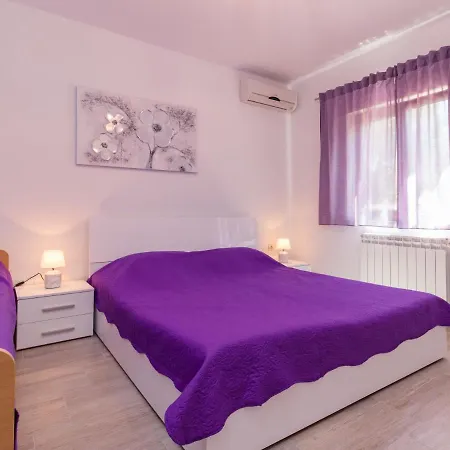 Kristina By Interhome בית נופש Višnjan