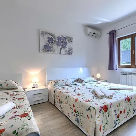 בית נופש Kristina By Interhome Višnjan