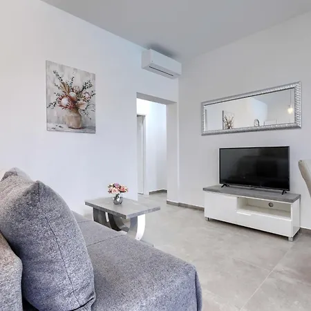 Kristina By Interhome בית נופש